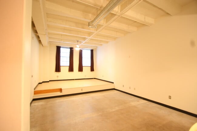 Photo - 300 Tijeras Ave NE Unit 204