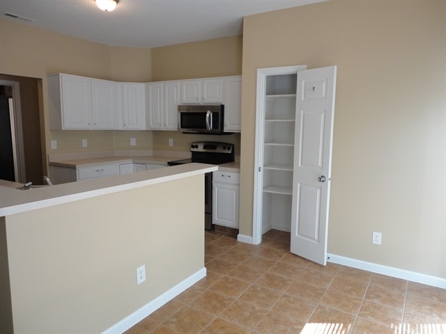Photo - 10401 Sand Creek Blvd