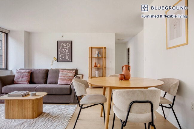 Photo - 535 W 23rd St Unit FL9-ID1280