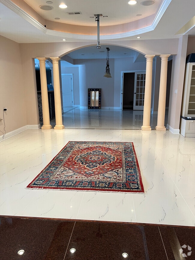 Building Photo - 7N201 Windsor Dr Rental