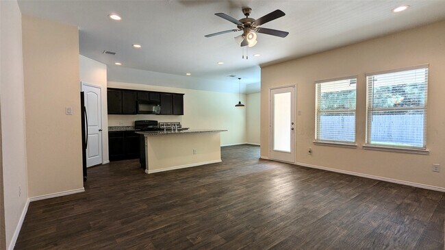 Photo - 568 Rd 5138