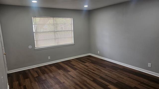 Photo - 5604 Oak Grove Rd