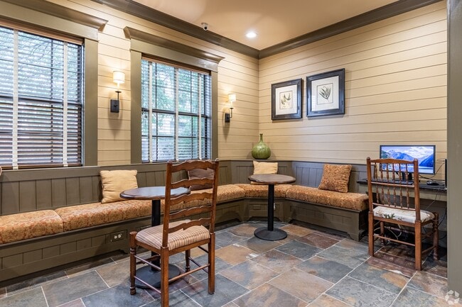 Photo - Overlook at Gwinnett Stadium