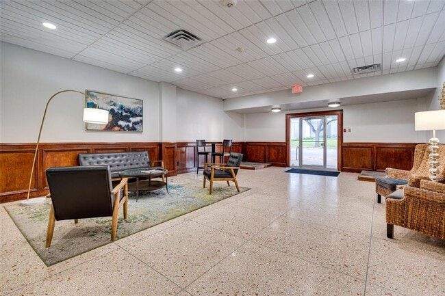 1800 Lavaca St