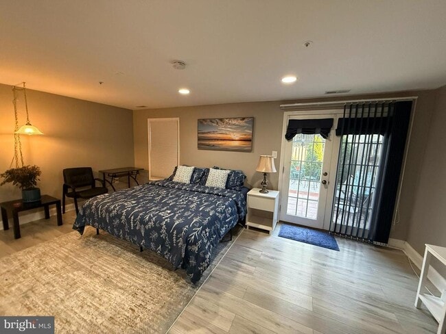 Building Photo - 2568 Ambling Cir