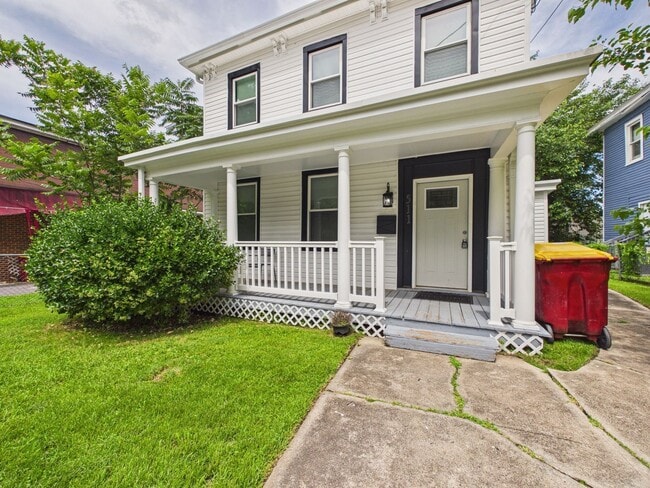 Building Photo - 511 Harrison St