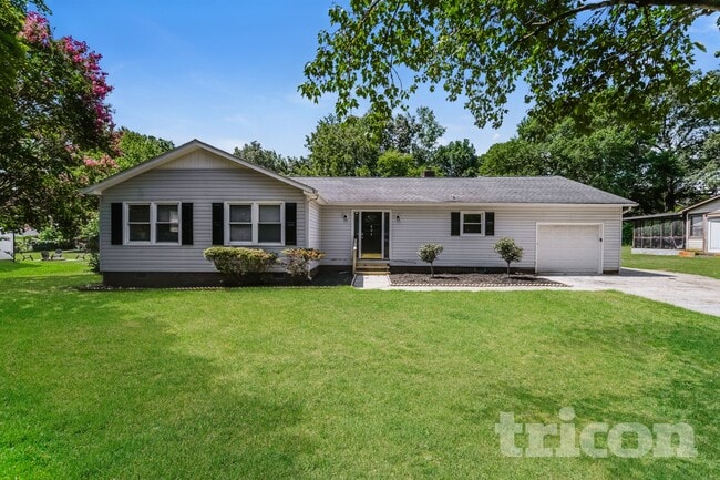 Building Photo - 605 Colorado Ct