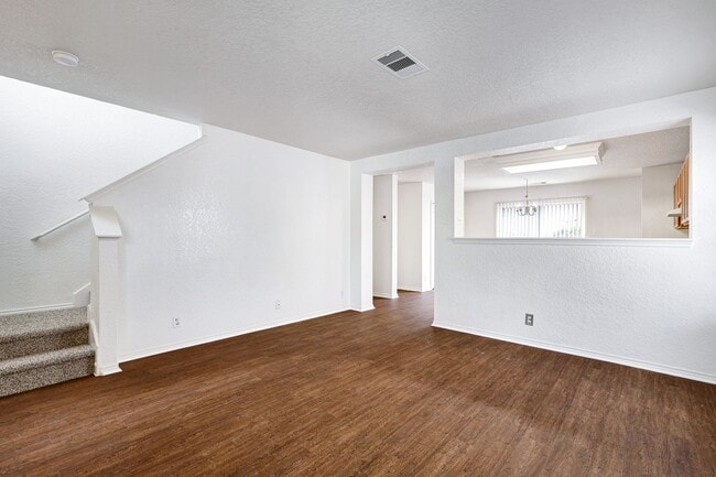 Photo - ***MOVE-IN SPECIAL: TWO WEEKS FREE***Renov...