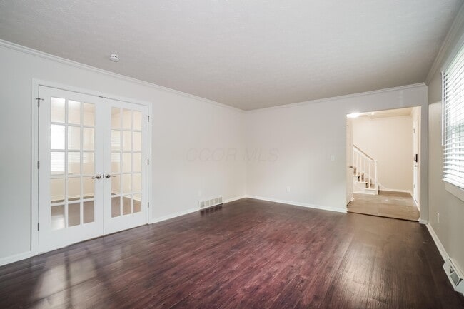 Photo - 1881 Faymeadow Ave
