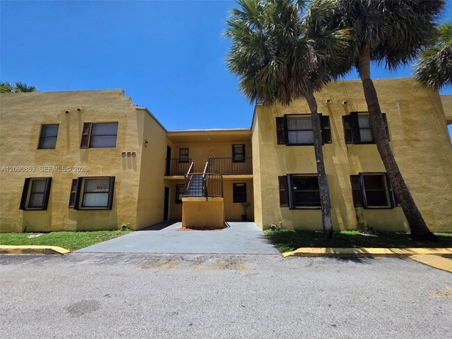 Building Photo - 536 NW 114th Ave Unit 102