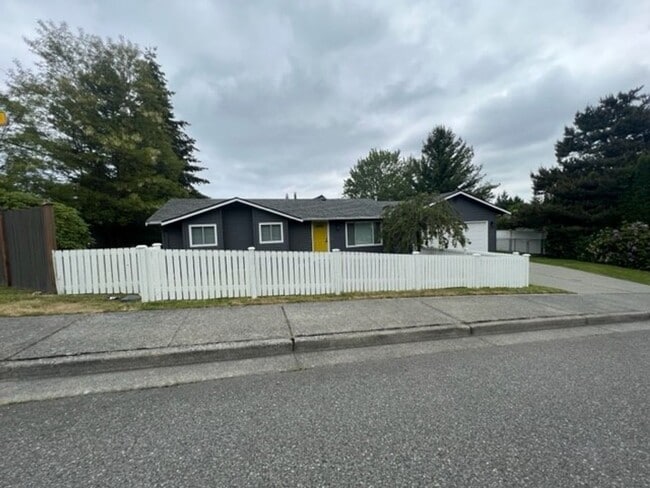 Building Photo - 131 75th St SW