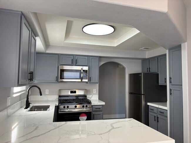 Photo - 541 Indian Bluff St