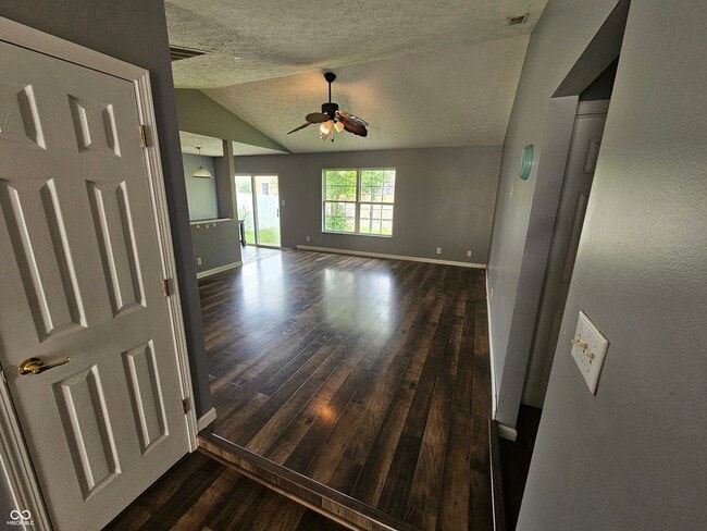 Photo - 7307 Barnwell Pl