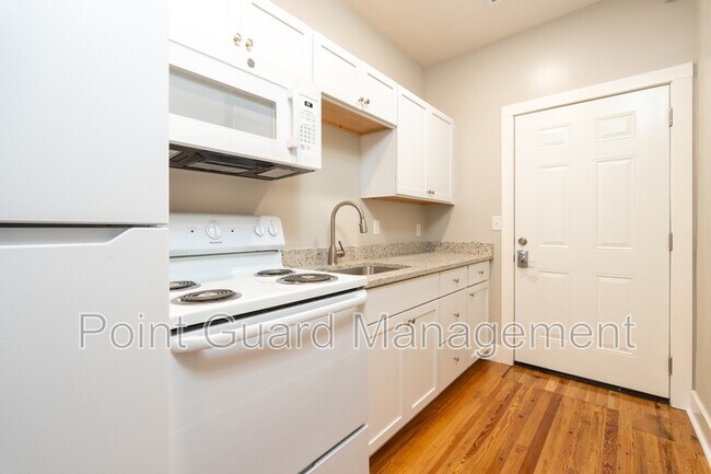 Photo - 2328 E Douglas Ave