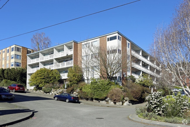 Photo - Bel-air Apartments