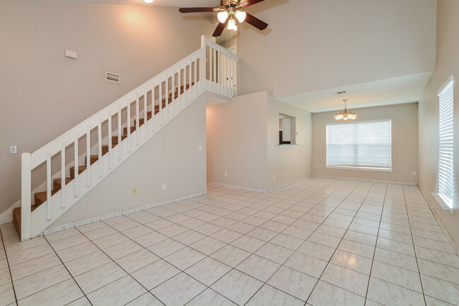 Photo - 1212 Abberton Dr