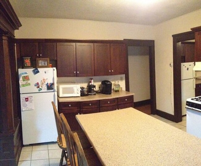 Photo - 411 Hawthorne Ct Unit 411-2