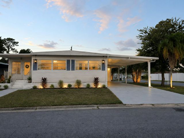 Building Photo - 4809 4th St W