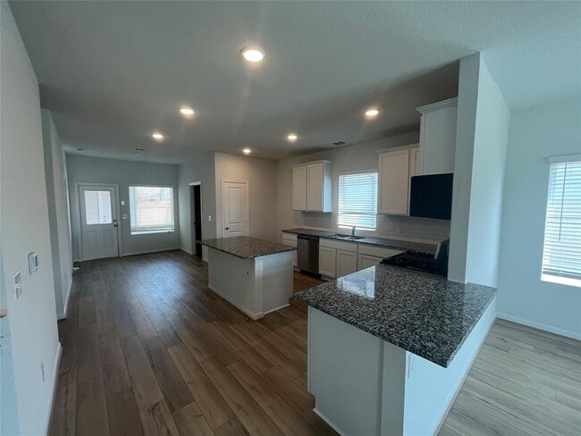 196 Zion Dr