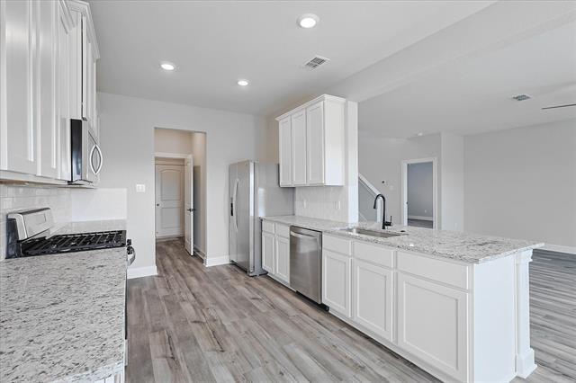 809 Calhoun Dr