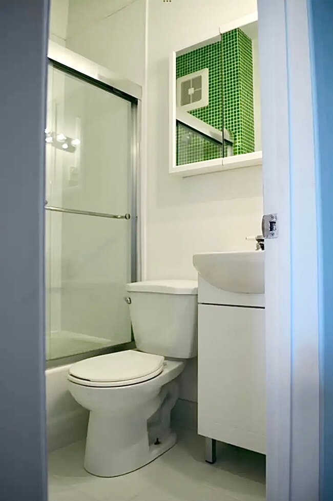 Photo - 2189 Rue Aylwin Unit 2189
