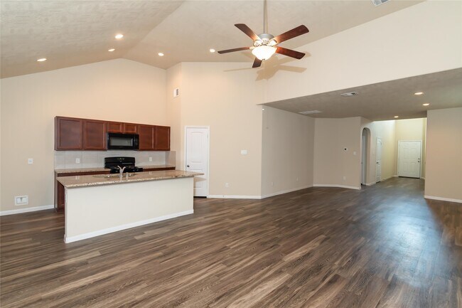 Photo - 9522 Yellow Rose Dr