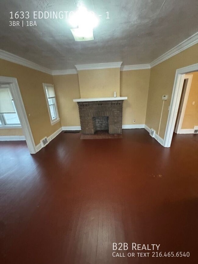 Building Photo - 1633 Eddington Rd Unit 1