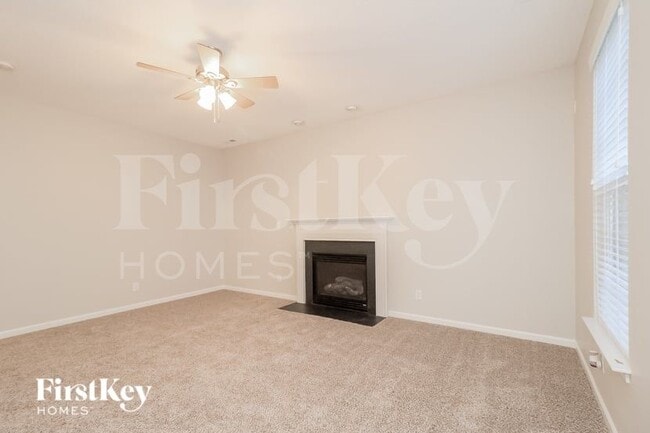 Photo - 5290 Crosswinds Rd