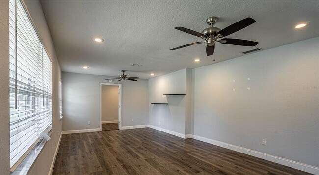 Photo - 2814 William Ln