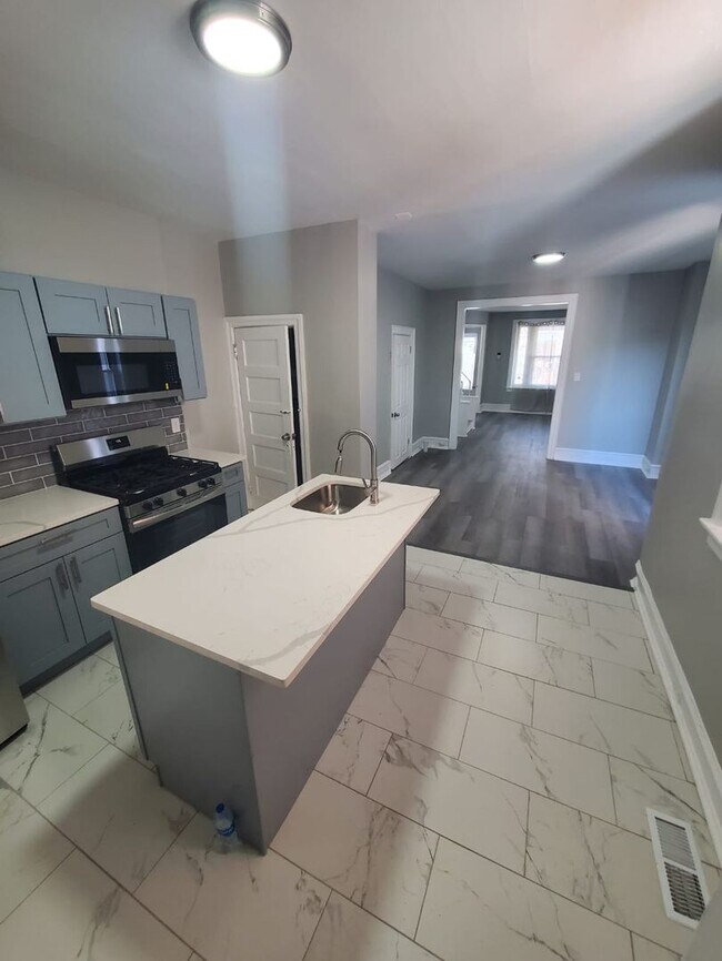 Photo - Stunning three bedroom in super convenient part of West Philly