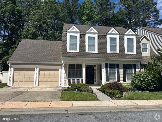 Building Photo - 28405 Pinehurst Cir Rental