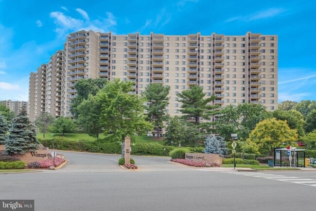 Photo - 307 Yoakum Pkwy Apartamento Unidad 1718