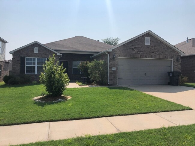 Bixby Schools - 3 Bedroom 2 Bath in The T... - Bixby Schools -  3 Bedroom 2 Bath in The T... House
