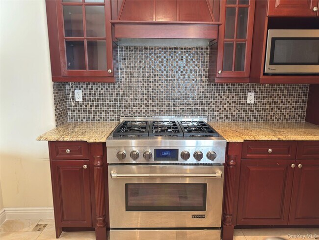 Photo - 63-36 99th St Unit 7J