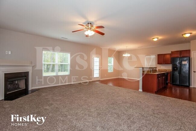 Photo - 2528 Woodsorrel Ln