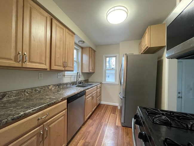 Photo - 52 Gould Ave