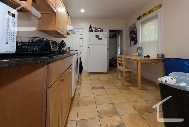 Photo - 58 Ridgemont St Unit 2