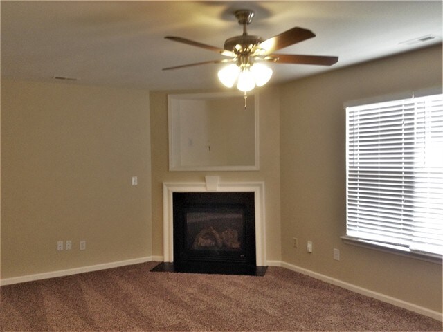 Photo - 4630 Cades Cove Dr