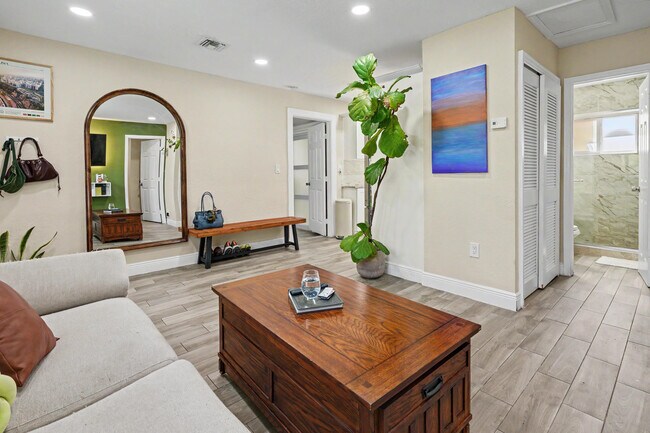 Photo - 2480 NE 13th Terrace