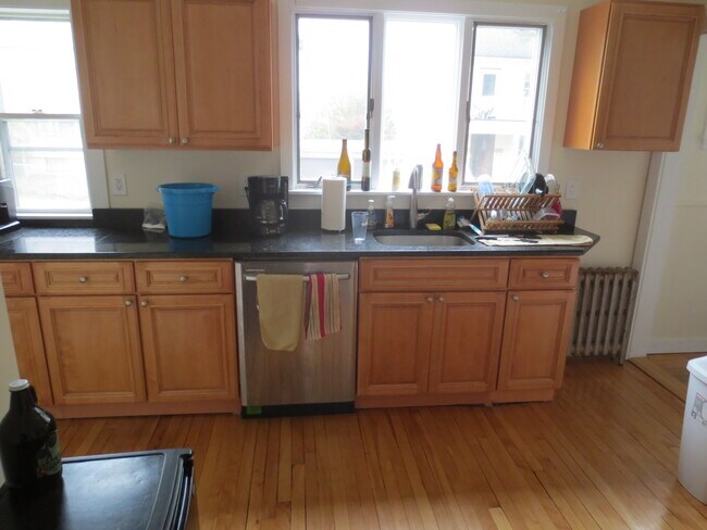 Photo - 190 North St Unit 2