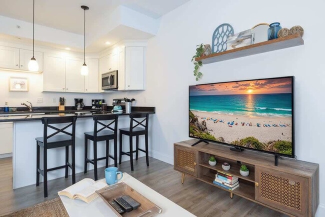 Photo - 128 Ashworth Ave Unit ID1333609P