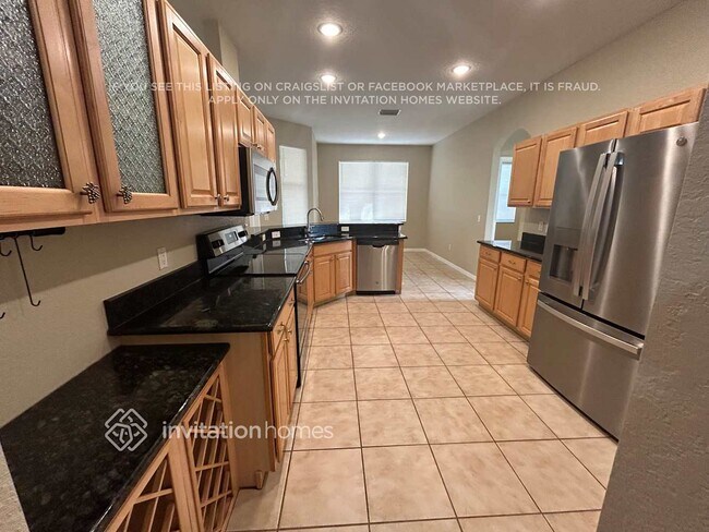 Photo - 1613 Loriana St