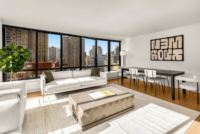 Photo - 525 E 72nd St Unidad ID1330814P