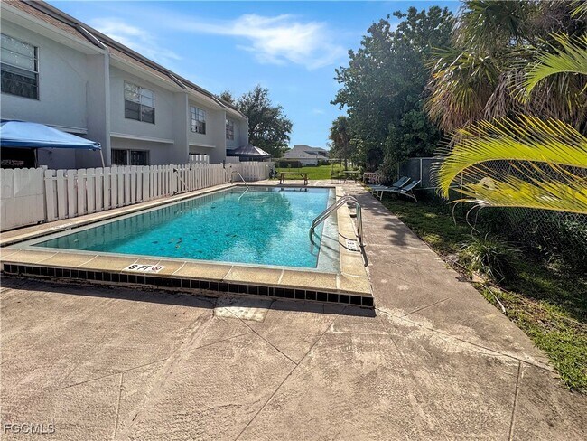 Photo - 1123 SW 48th Terrace