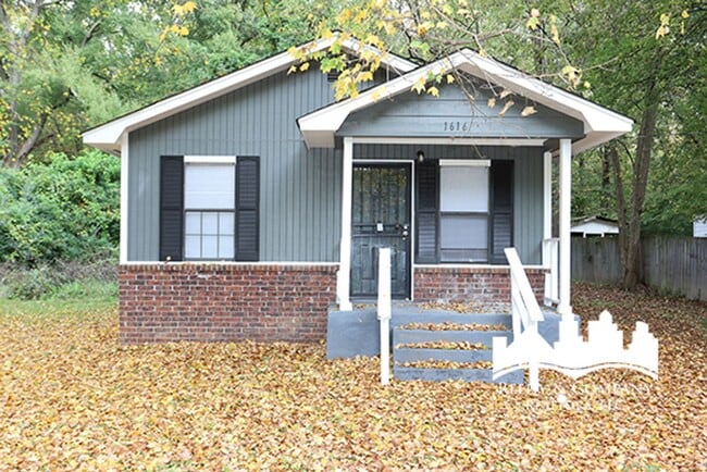 Building Photo - 1616 Winston Dr