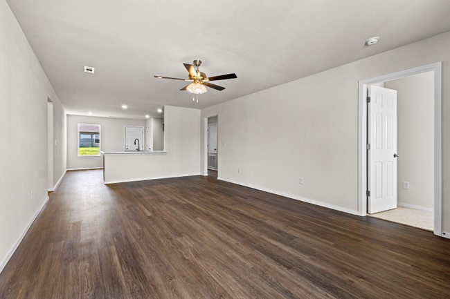 Photo - 2801 W McLaren Dr