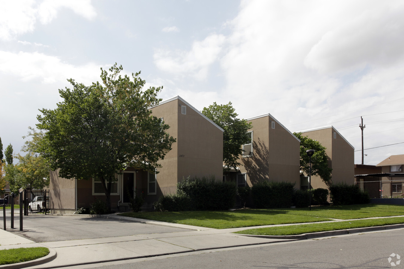 Pacific Avenue and Pacific Heights - Pacific Avenue and Pacific Heights Apartments