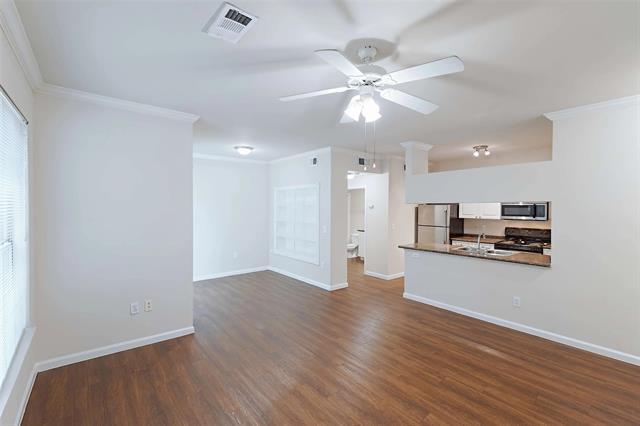 Photo - 10505 S I-35 Frontage Rd Unit 0338