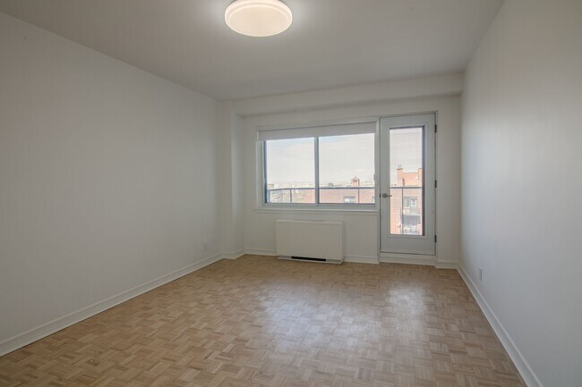 Photo - 4555 Av. Bonavista Unit 903