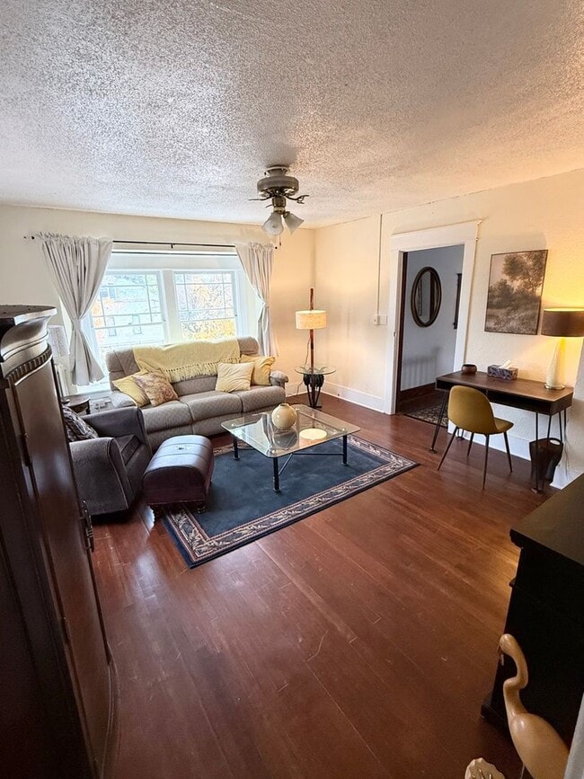 Photo - 3004 N Lincoln St